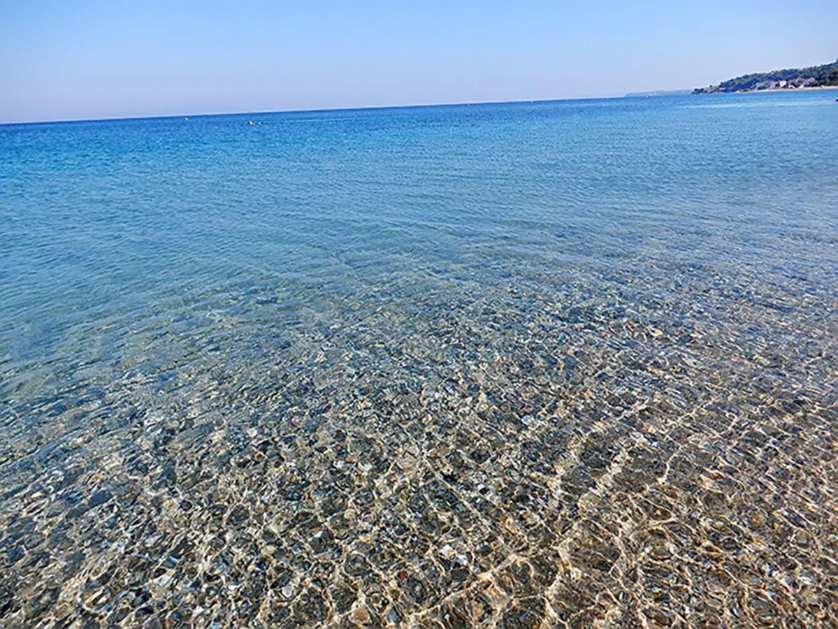 Seaside Villa Неа Потидея Екстериор снимка